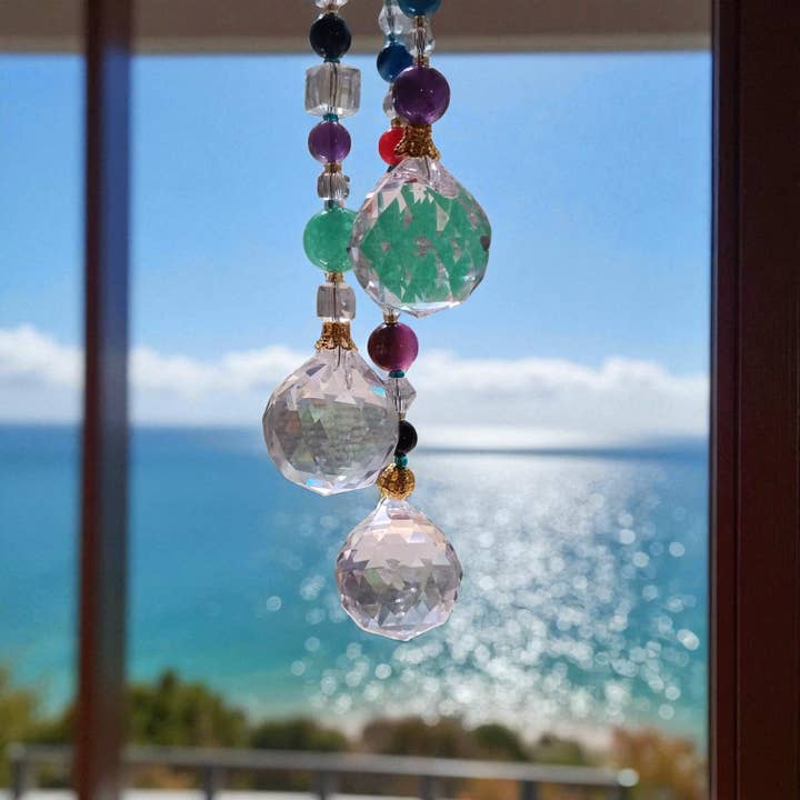Funky Aura Boutique - Wholesale Suncatcher - Sun Catcher, 7 Chakra Orgonite with Semiprecious Stones4