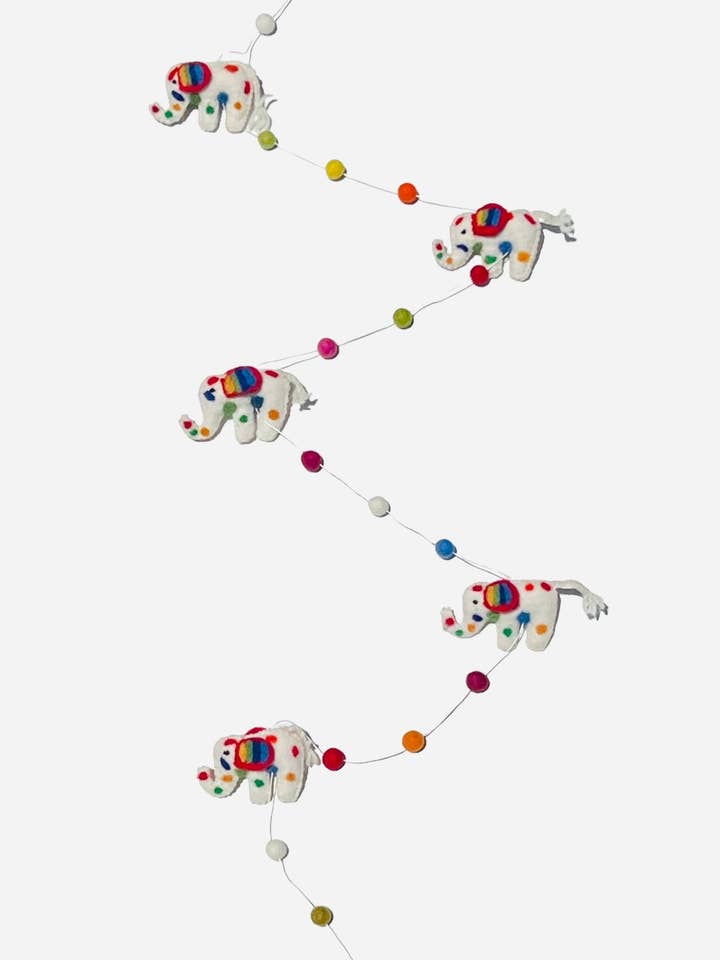 60" Felt ornament garland, ELEPHANTS multi for wholesale by Giftsland