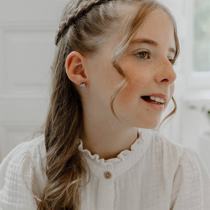 Glitterøreringe i form af skyer for engroshandel hos Les Petites Hirondelles