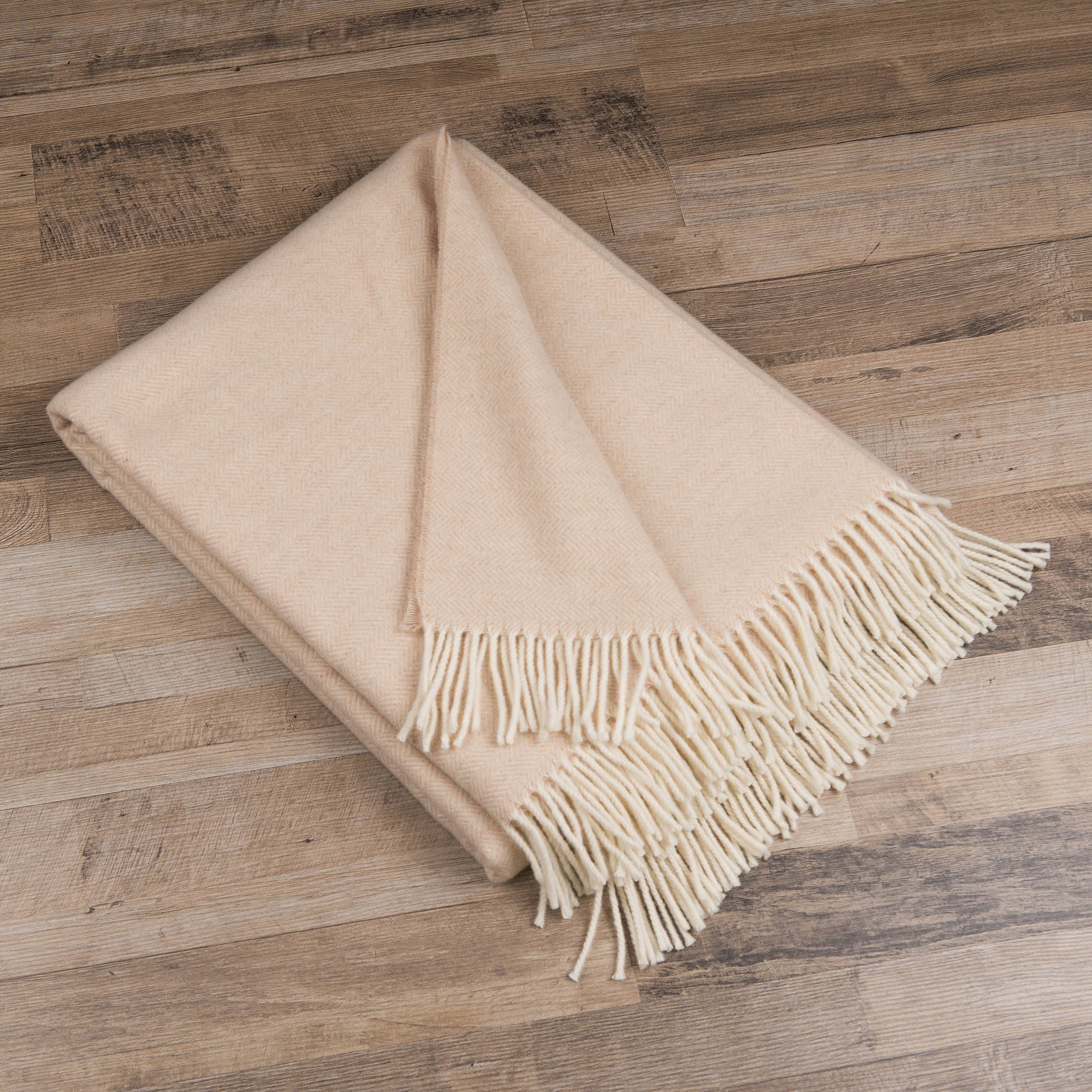 Beat Collection by Lanificio Idealtex Srl - Wholesale Throw Blanket - Cortina10