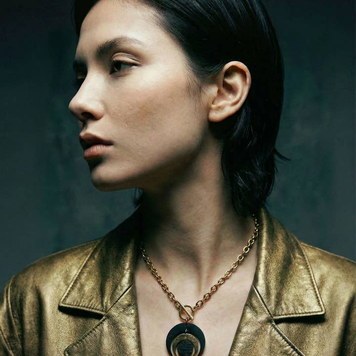 Lawless - Wholesale Pendant/Charm Necklace - Luna Phase Toggle Necklace - 30mm Black / Gold1