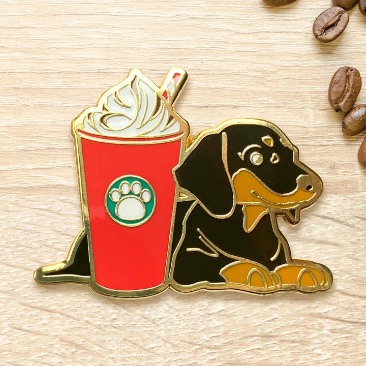 Daschund x Pepparmynta Mocha Latte Pin (Svart) för wholesale av Cocktail Critters