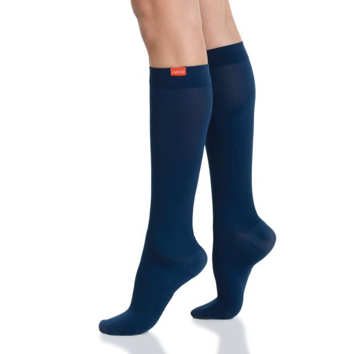 15-20 mmHg Moisture-wick Nylon Compression Socks: Solid Navy for wholesale on Faire0