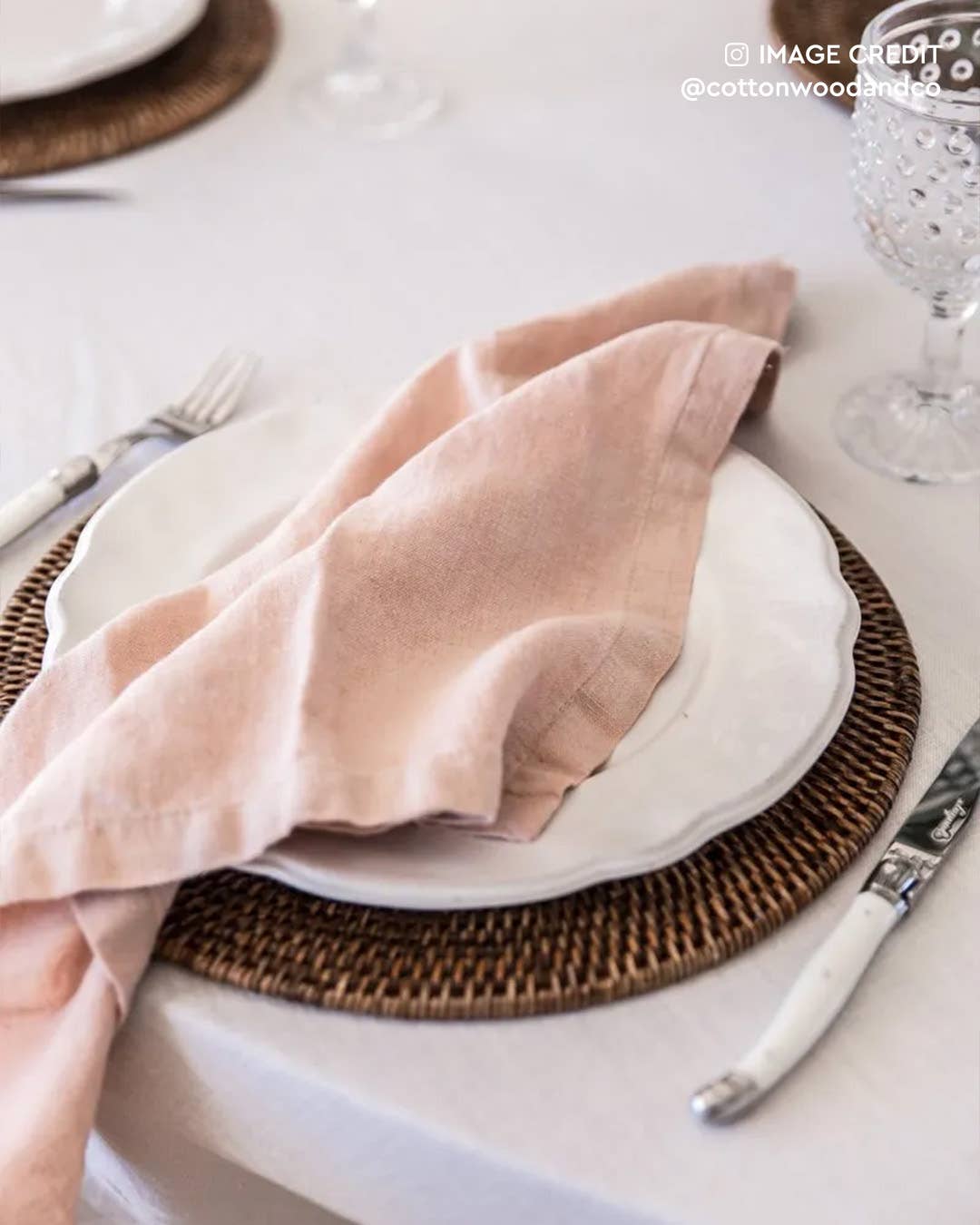 Bali Harvest - Vente Sets de table - Napperon rond en rotin (brun foncé) - Chargeur en paille tressée6