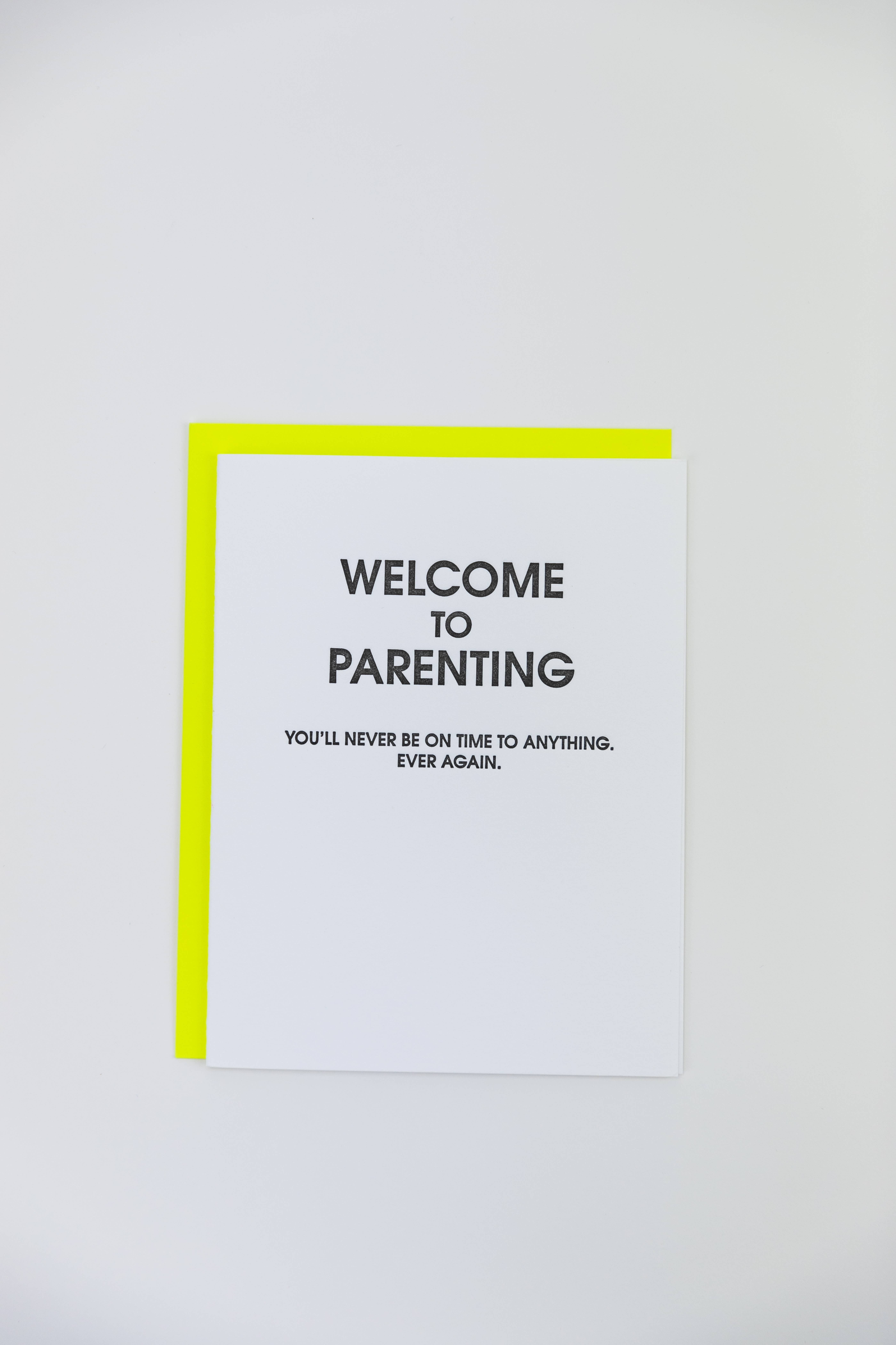 Chez Gagné – postal de bebé por atacado – Parentalidade: Nunca Mais Chegarás a Horas - Cartão de Parentalidade Divertido5