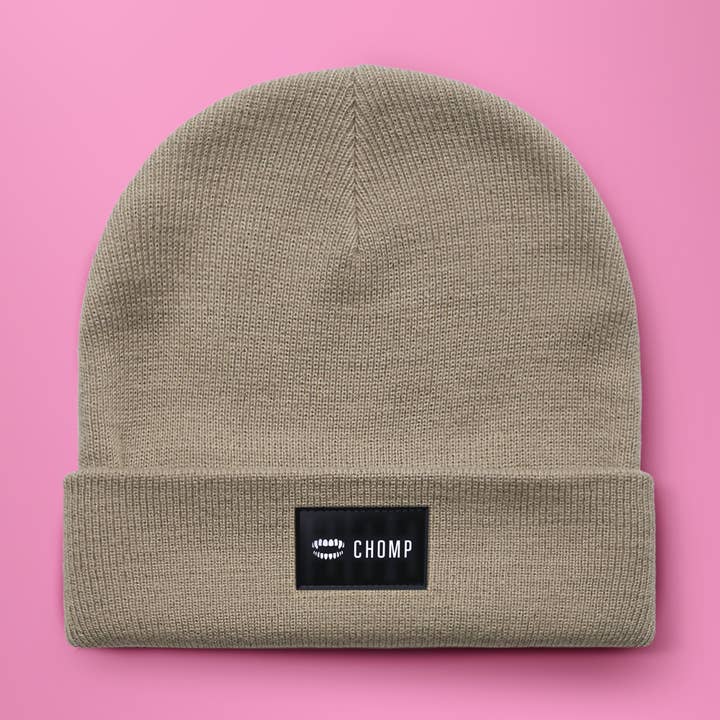 Manschettad mössa för wholesale av Chomp