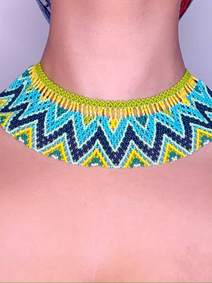 Gardenia handgefertigte Perlenkette für den Großhandel von Ciela Handmade