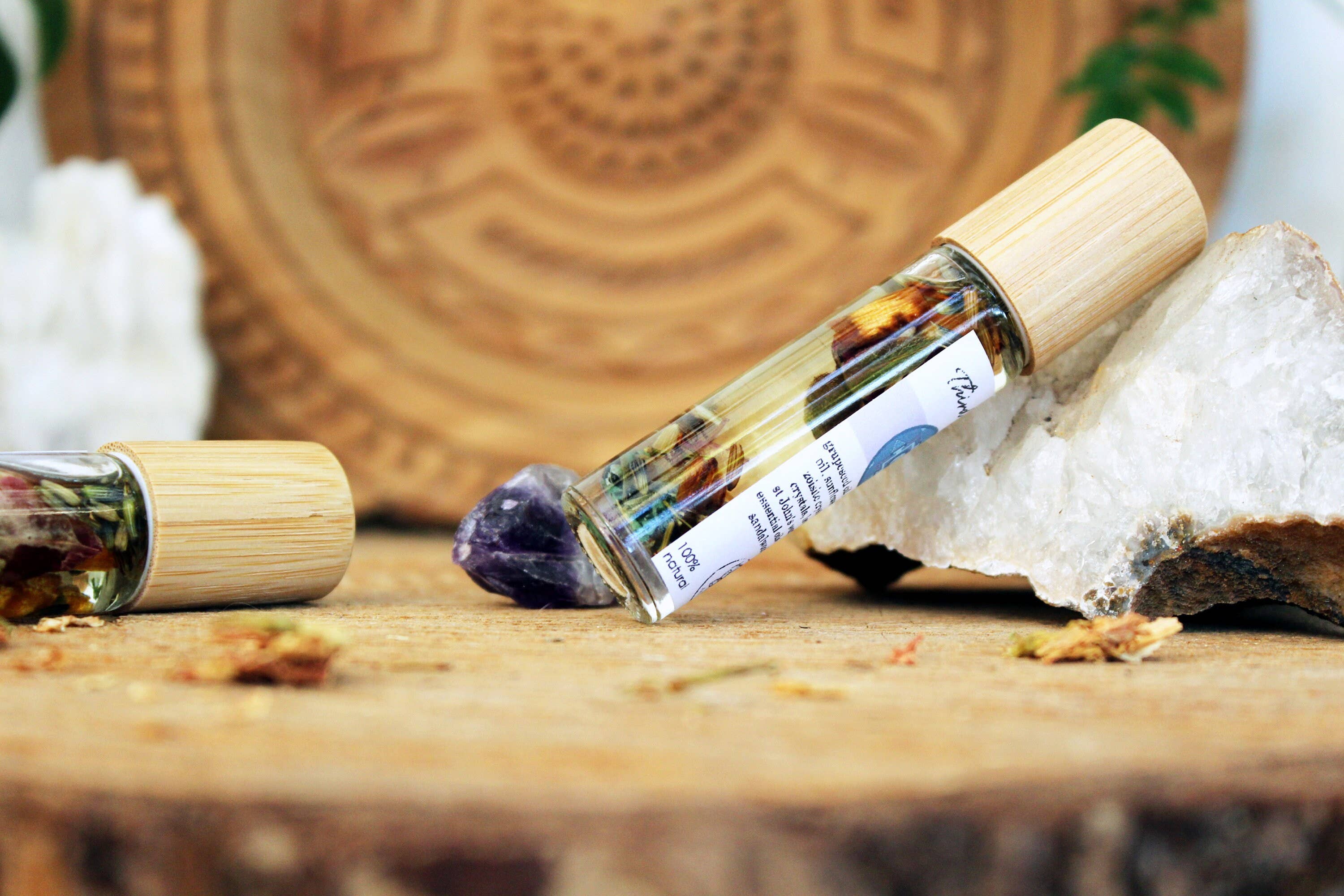 Ayamani Naturals - Vente Huile essentielle - Huile du Troisième Œil | Mélange de Cristaux et Herbes pour l'Équilibre du Chakra Ajna6