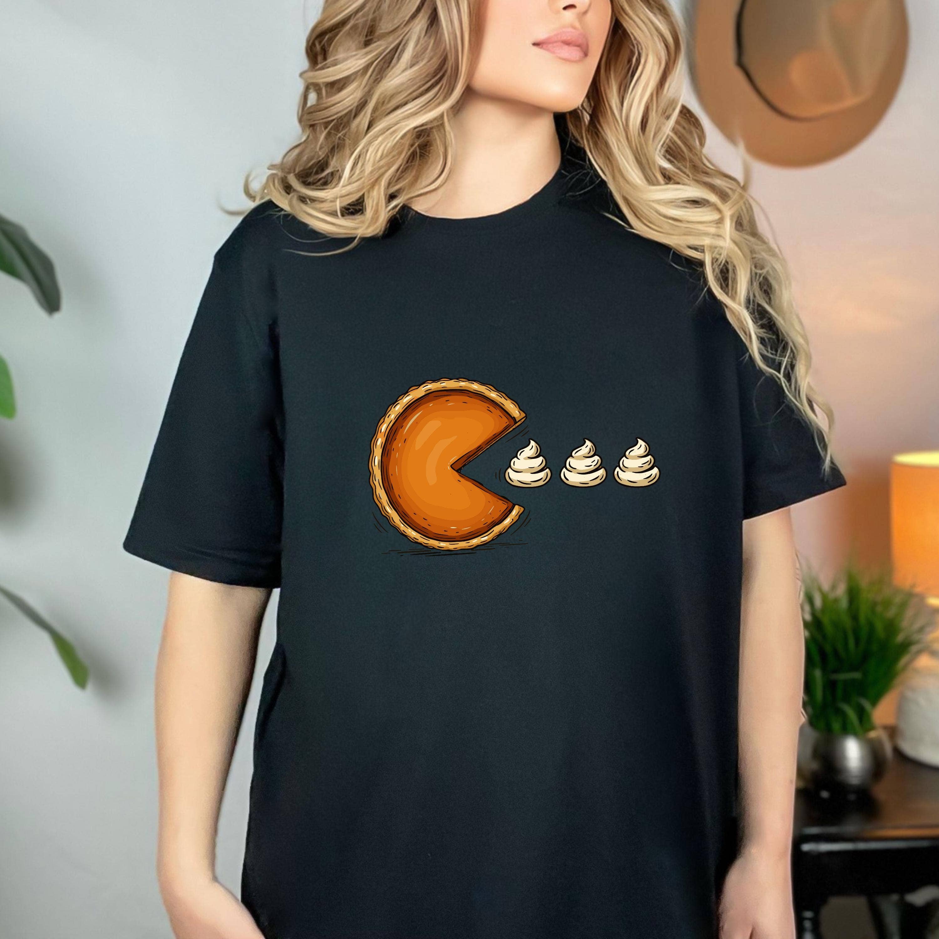 Glaime – wholesale T-shirt (graphic) – women's – Comfort Colors Funny Pumpkin Pie Chasing Shirt, Thanksgiving2