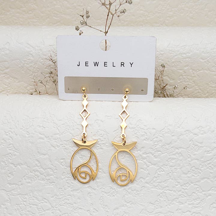 Brincos de Estudante com Flor de Rosa • Presente de Joalharia com Flor de Nascimento de Junho por atacado de UBNY Collection