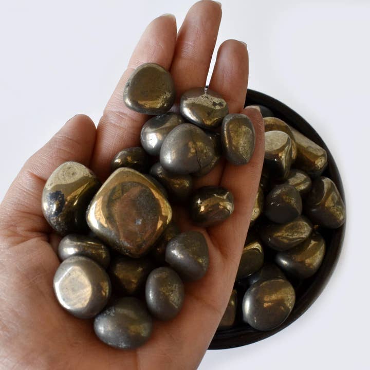 Soothing Crystals - Wholesale Spirituele steen/kristal - 100 g gepolijste pyrietstenen | genezende edelstenen1