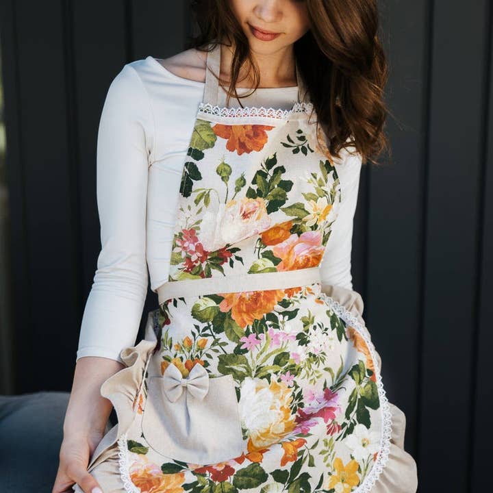 Hortensias Home - Wholesale Apron - Ladies Apron with Ruffles, Poly-cotton Mix, Printed | Flower