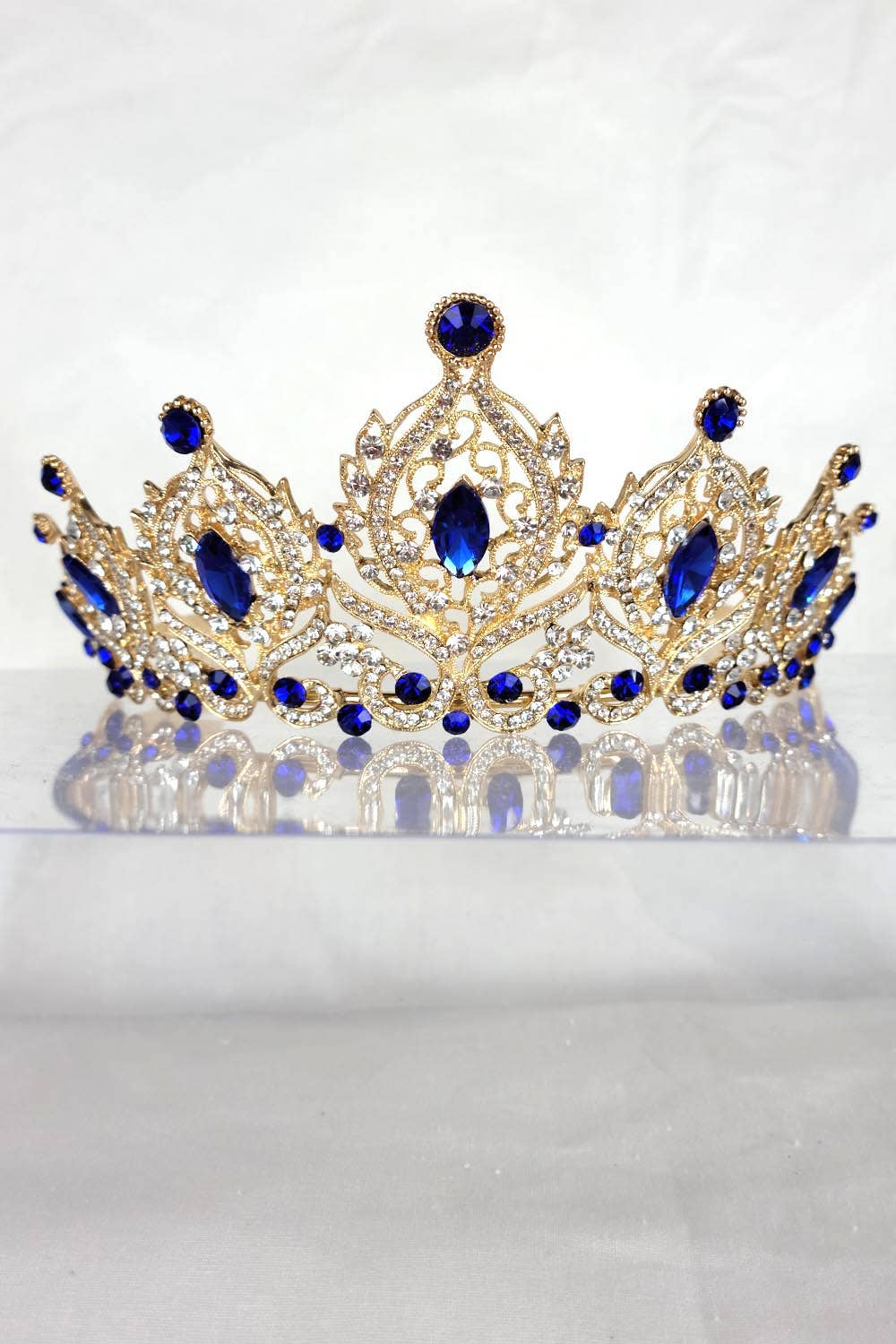 Chicas - Wholesale Tiara - Women's - One Size Fits All Tiara With Jewels HT9335