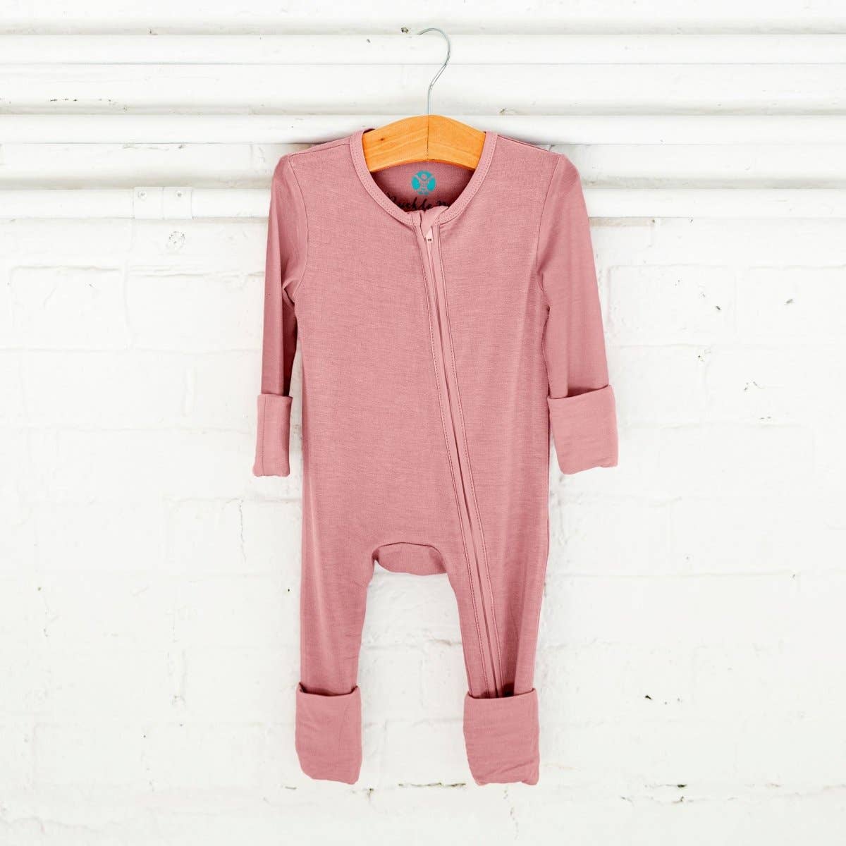 Buckle Me Baby Coats – Großhandel Schlafanzug – Baby – Blowout Blockerz Jams0