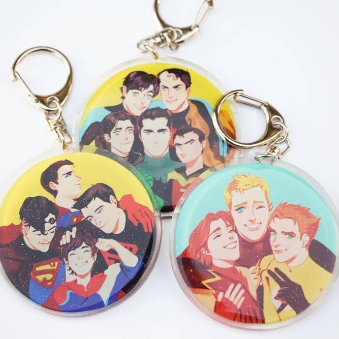 PORTE-CLÉS ACRYLIQUE 2,5" DC FAMILIES - dc comics, batman pour la vente par KOHI & ANDIE