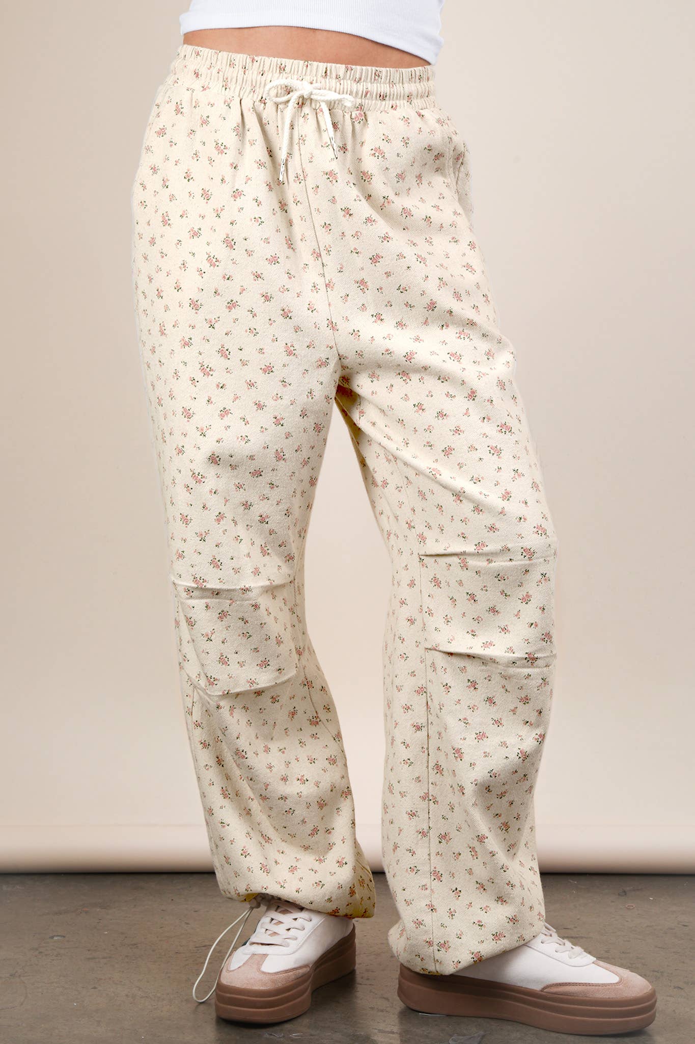 VERY J - Wholesale Pants - Women's - NP70723-Floral Printed Linen Parachute Pants12