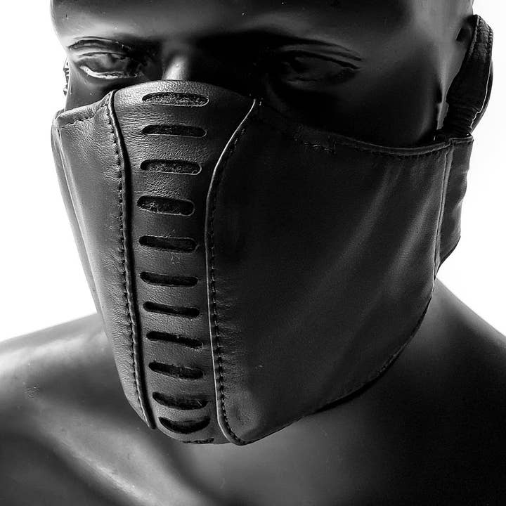 Stealth Profiel 2.0 Verstelbaar Leren Gezichtsmasker voor Volwassenen met Filter en Oorhaak voor wholesale door JUNGLE TRIBE