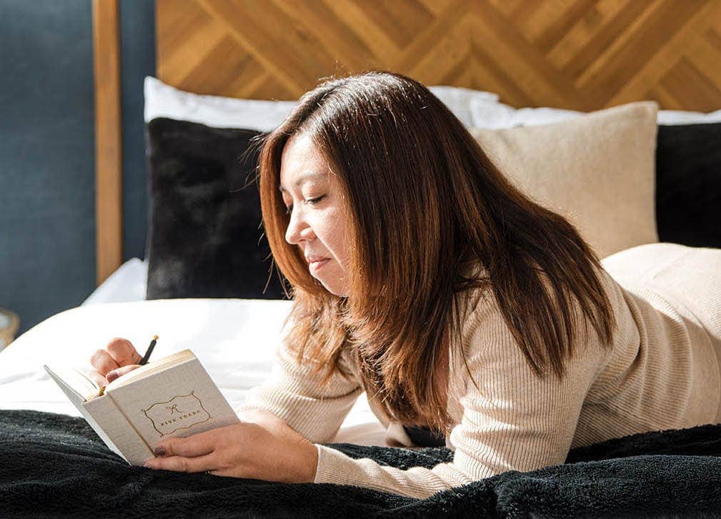 Favorite Story - Wholesale Journal/Diary - 5-Year Journal | Memory Book11