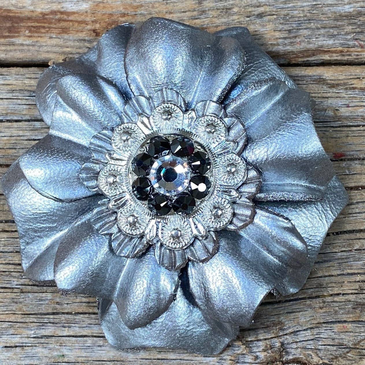 Rodeo Drive - Wholesale Horseback Riding Gear - Silver Carnations Leather Flowers - 1" Crystal Conchos - Options5