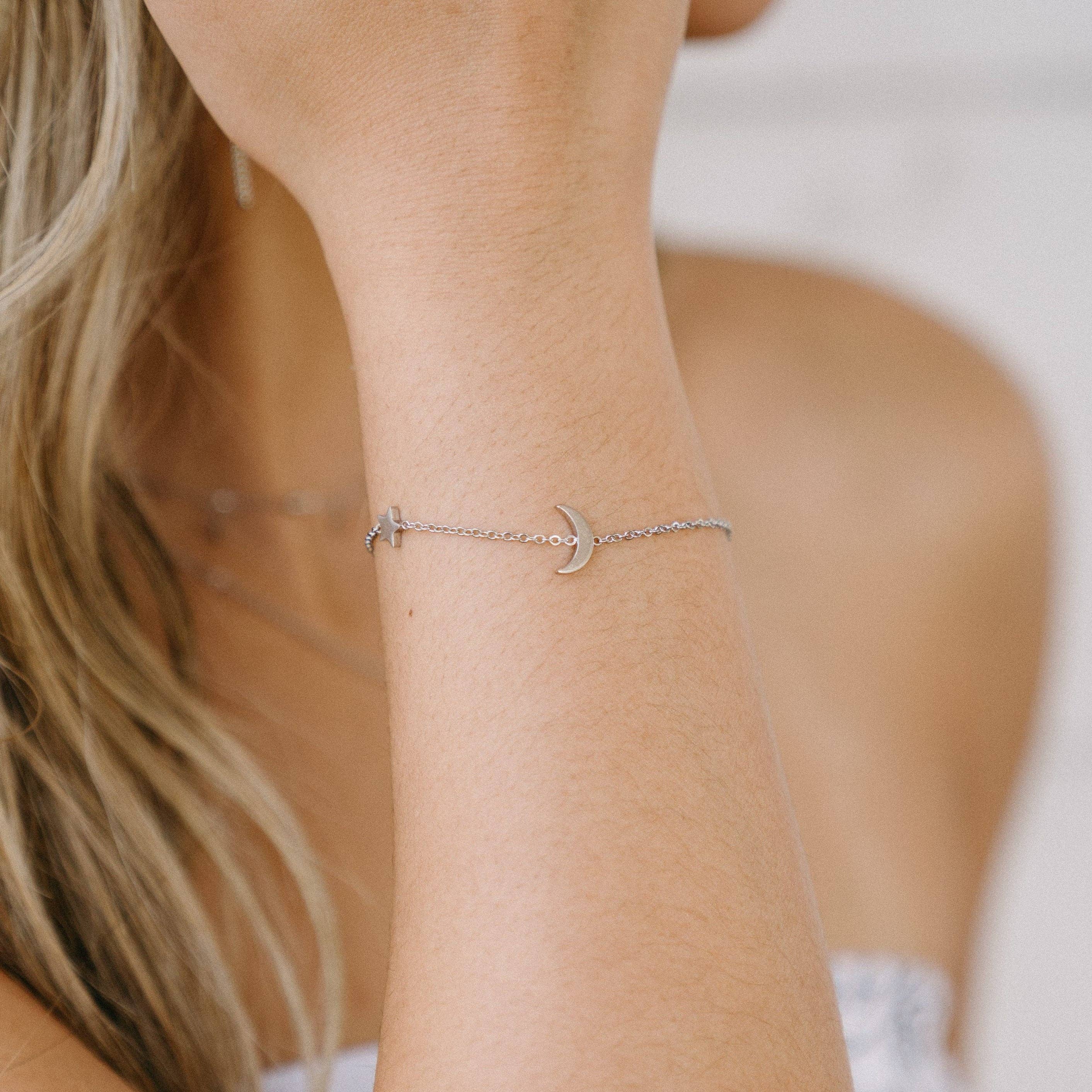 Silver Moonrise Bracelet for wholesale on Faire7