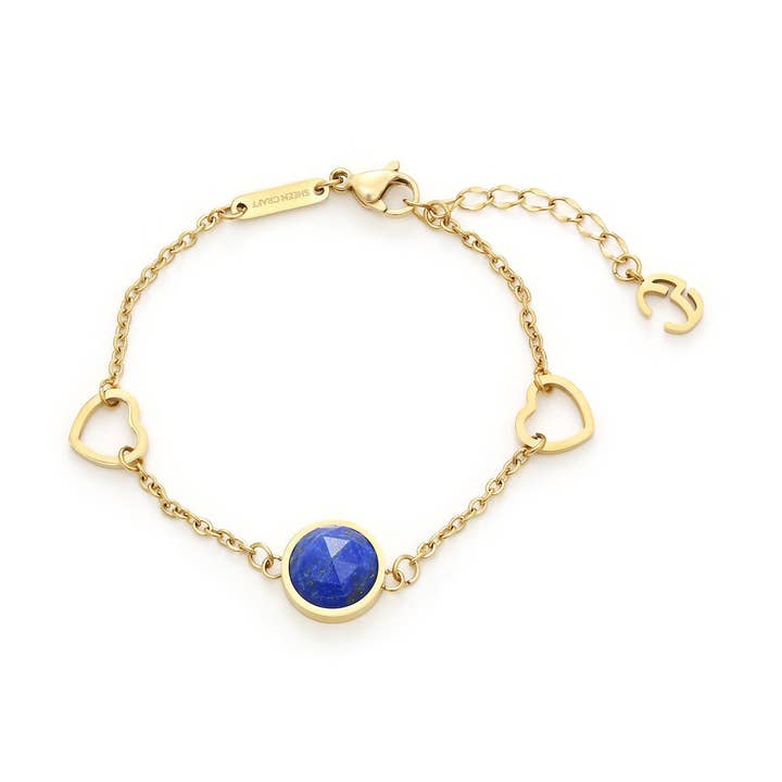 Bracelet en pierre naturelle en lapis-laz plaqué or 14 carats avec cœur pour la vente par Shinka Trading LTd