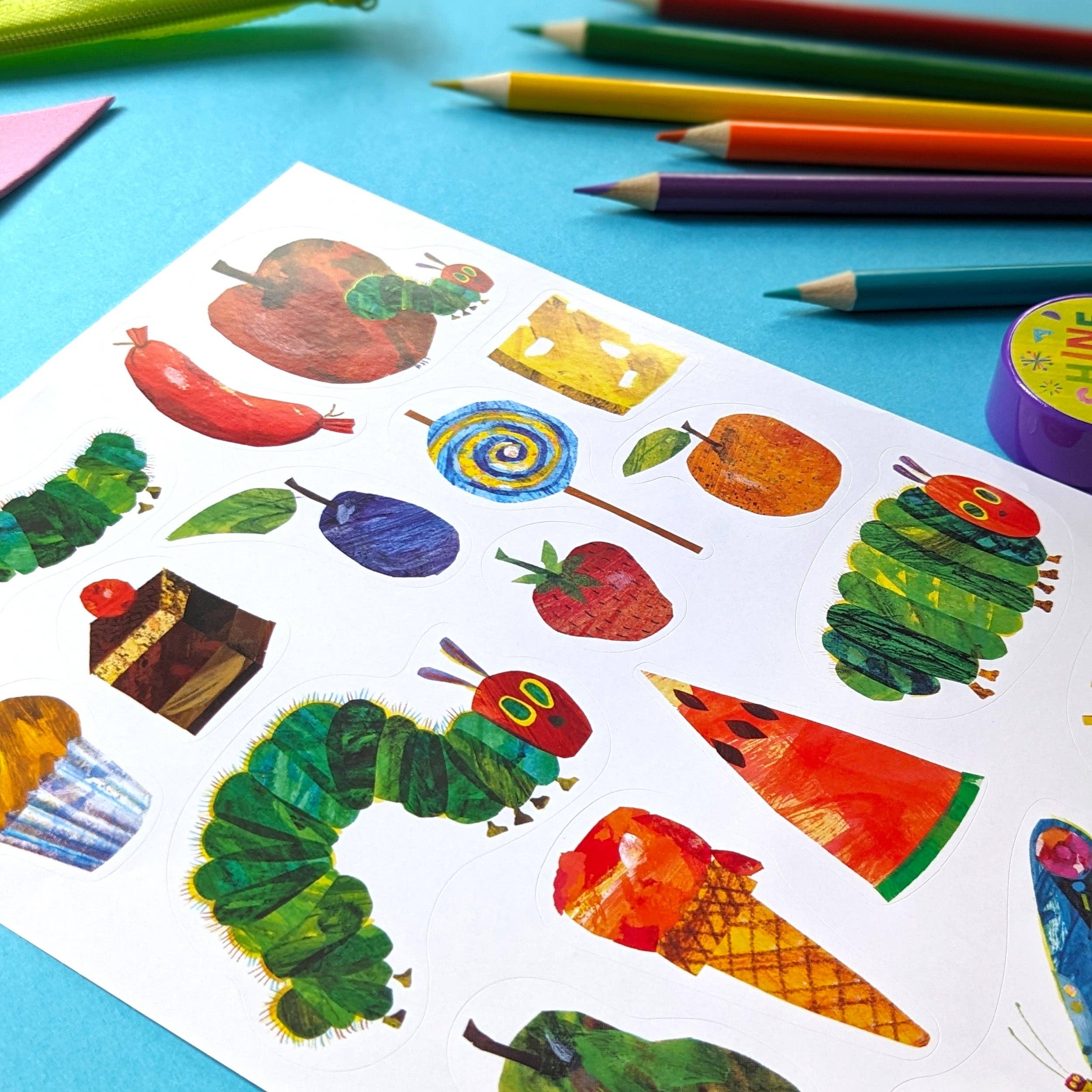 Robert Frederick Ltd – wholesale Art set – Child & baby – The Very Hungry Caterpillar Children's Art Activity Wallet - With Sketchbook, Pencils and Stickers2
