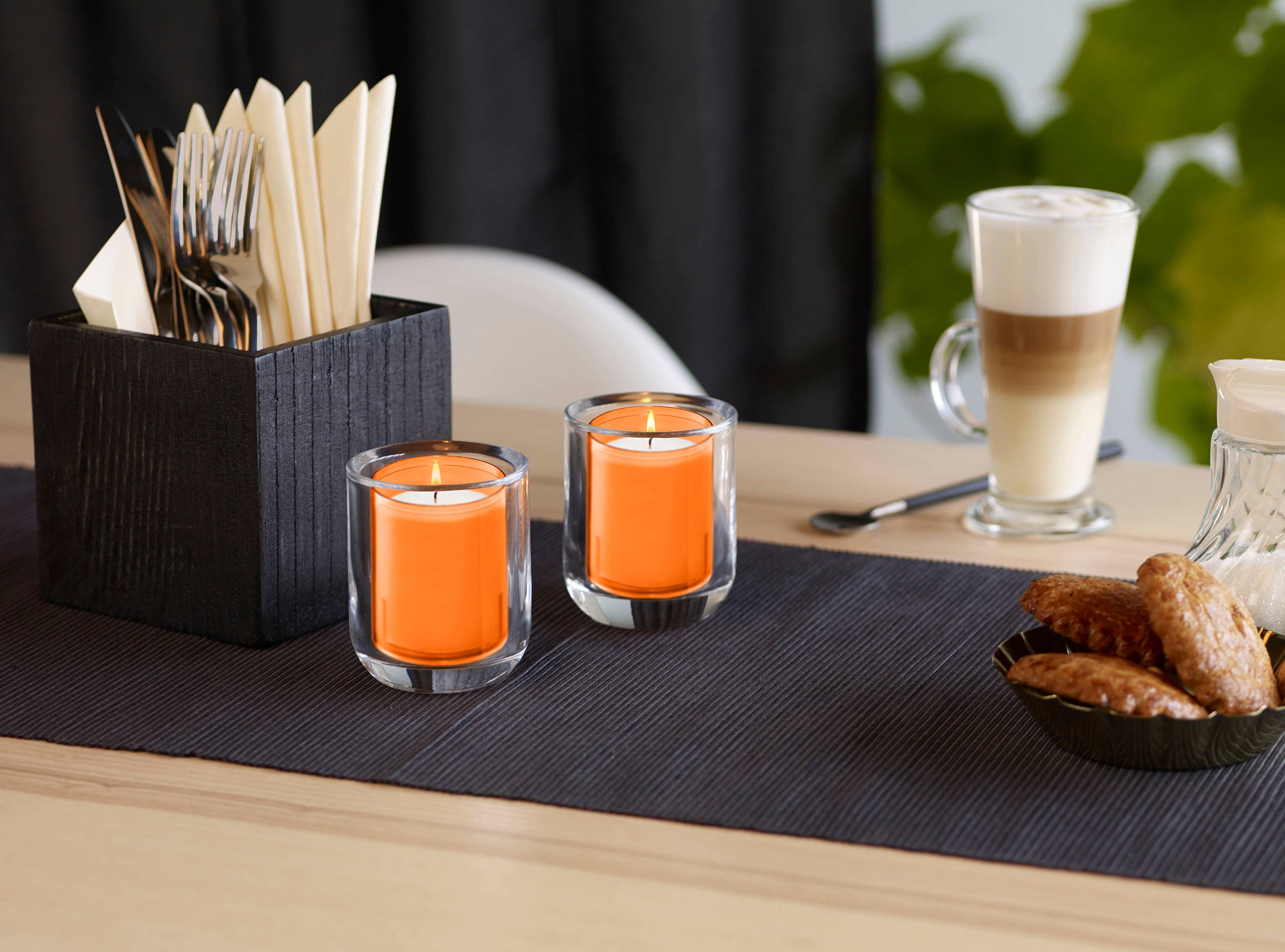 BOLSIUS – Engroshandel Votivlys – Votive lys i klare, ubrydelige plastikglas til restaurantbrug – pakke med 20 stk.31