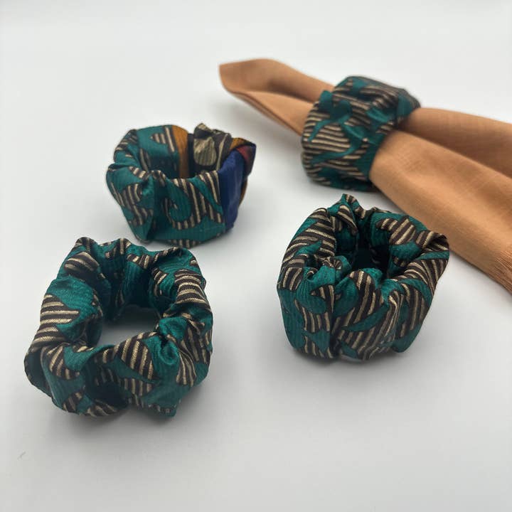 Anneau de serviette vert pour la vente par AMANSH