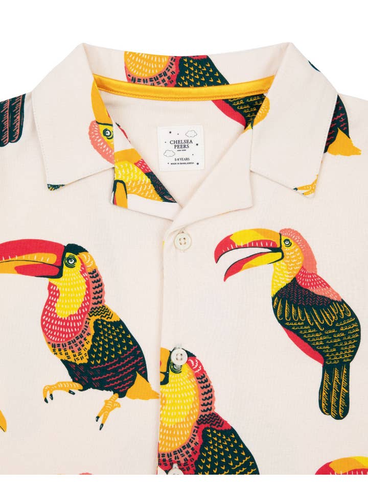 Weiss Kurzes Pyjama-Set aus Bio-Baumwolle mit Tukan-Print für Kinder für den Großhandel auf Faire