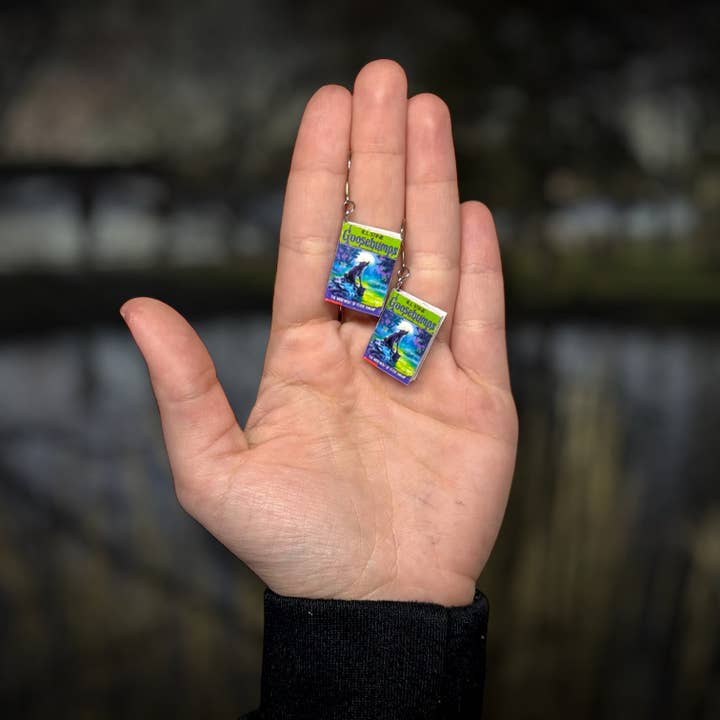 Metalbox - Wholesale Dangle Earrings - The Werewolf of Fever Swamp1