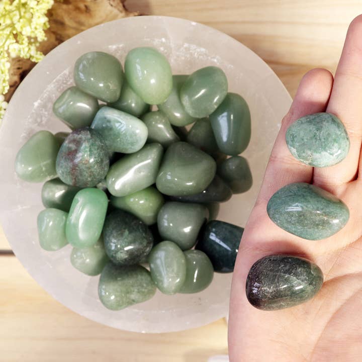 Natures Artifacts Inc – wholesale Spiritual stone/crystal – 1 lb Green Quartz Tumbled Stones