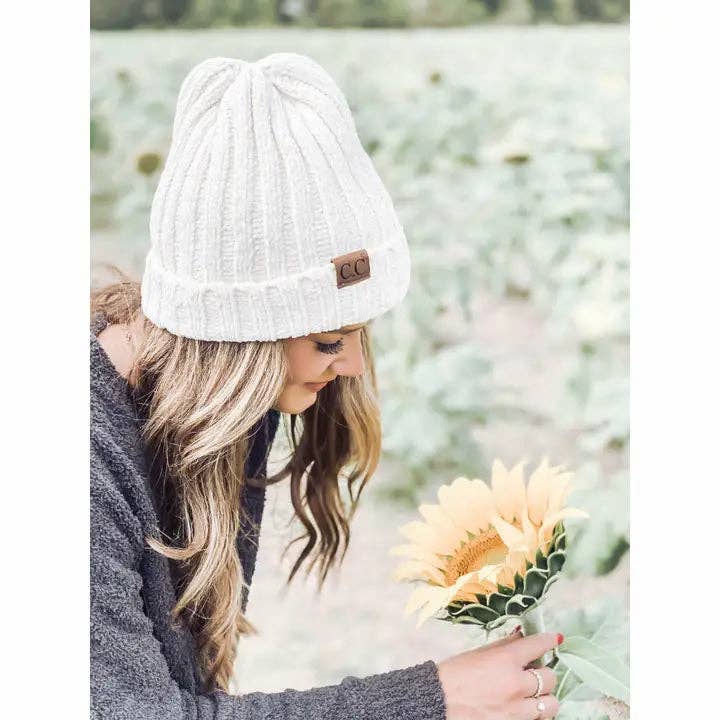 C.C Beanie – Großhandel Beanie – Damen – CC-Mütze aus massivem, geripptem Chenille HAT18152