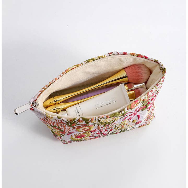 Dipped Shop - Wholesale Makeup/Cosmetic Bag - Vintage Floral Jacquard Portable Makeup Bag DP25C5775