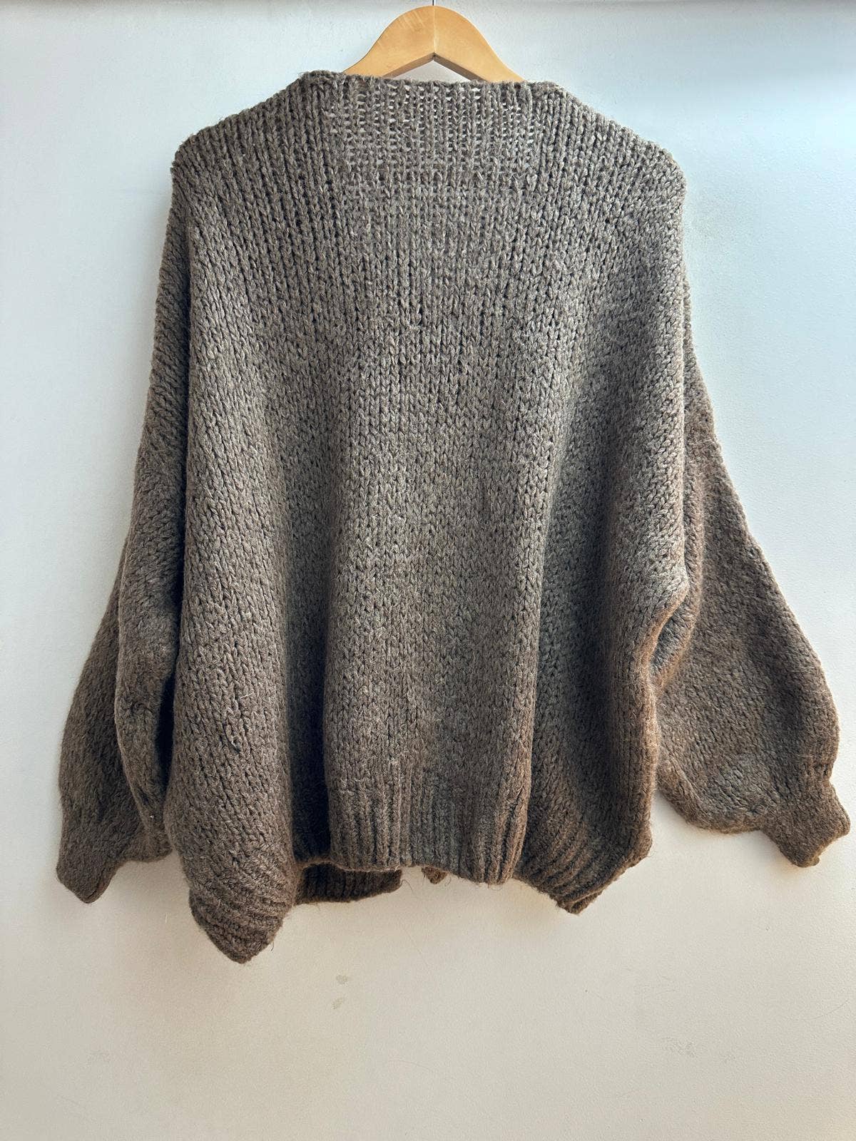 LORIANE - Wholesale Cardigan - Women's - 24618 Wool vest with laces one size2