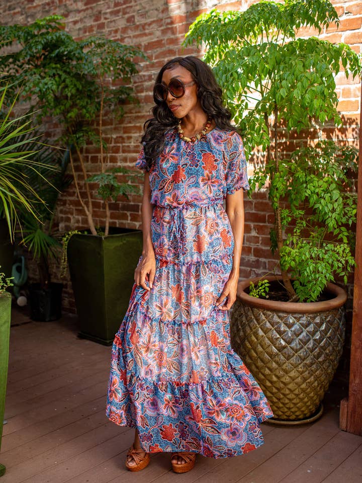 Ensemble jupe maxi deux pièces Delilah à Woodstock PRÉ-COMMANDE pour la vente par Jennafer Grace