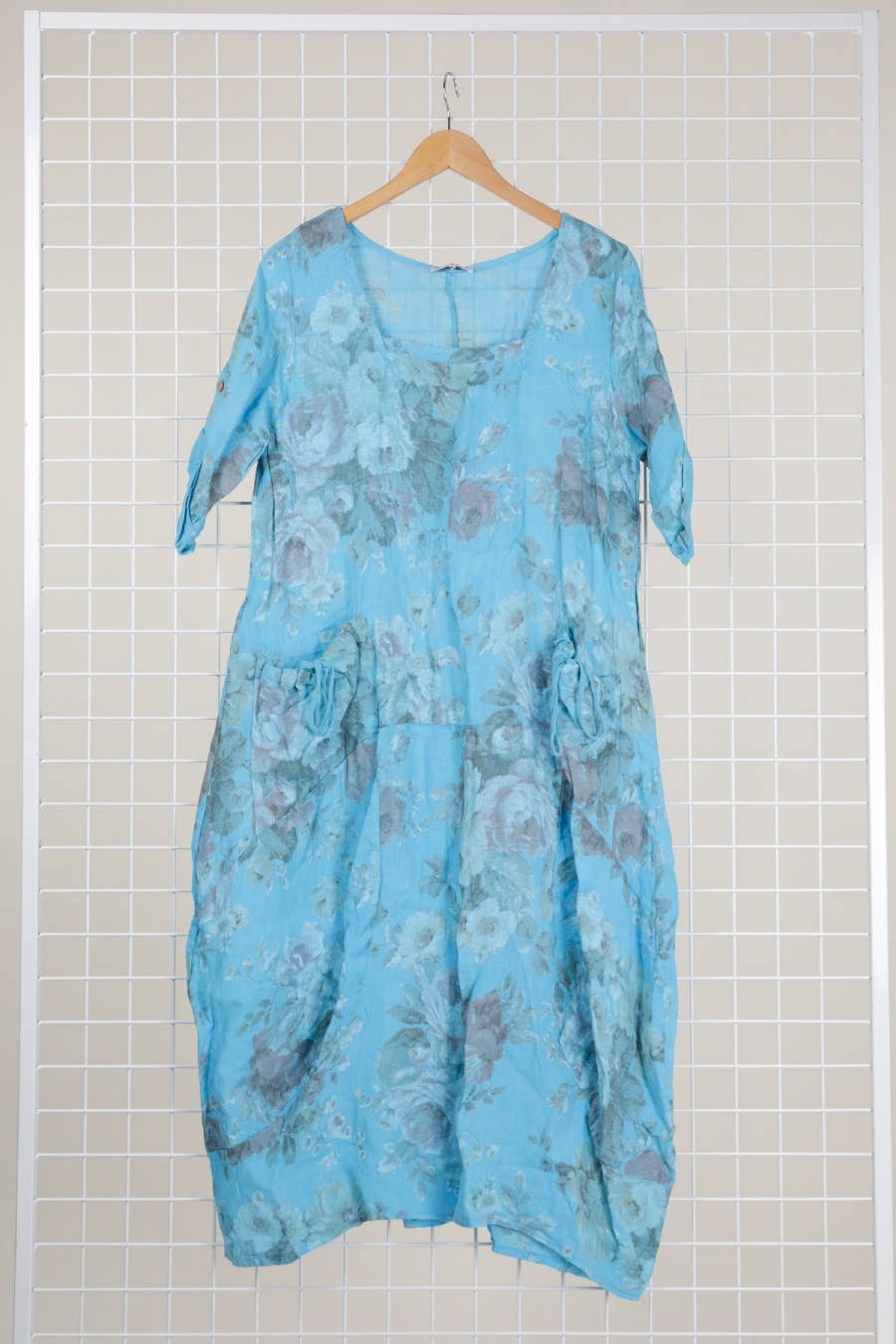 la maison des fibres naturelles – Großhandel Kleid – Damen – Leinenkleid mit floralem Muster, 100 % Leinen, Modell 6796720