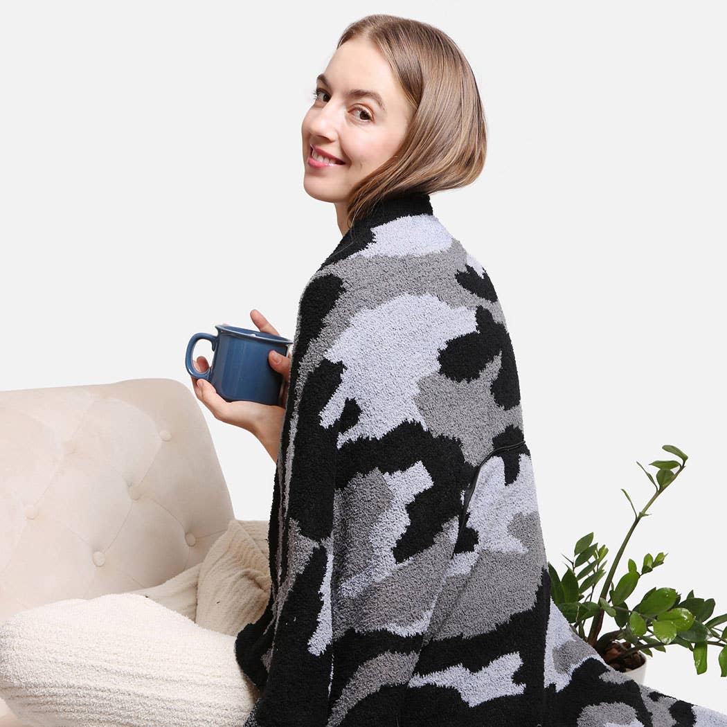 Fashion City - Wholesale Throw Blanket - 2 In 1 Camouflage Print Throw Blanket & Pillow8