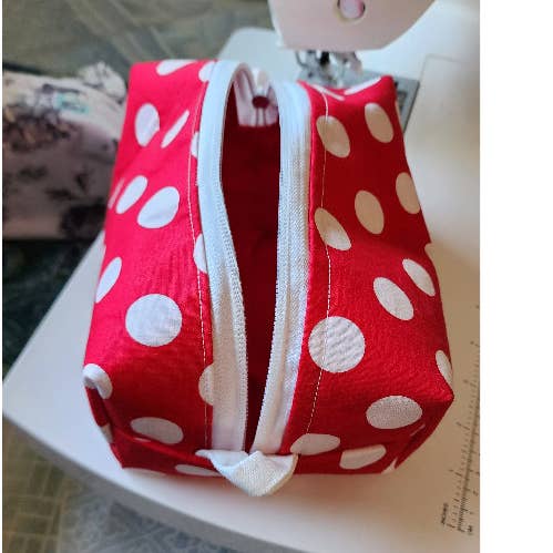 Hand-Sewn All Natural Cotton-Lined Box Pouch Cosmetic Bag for wholesale by Eco-Beauty Naturals