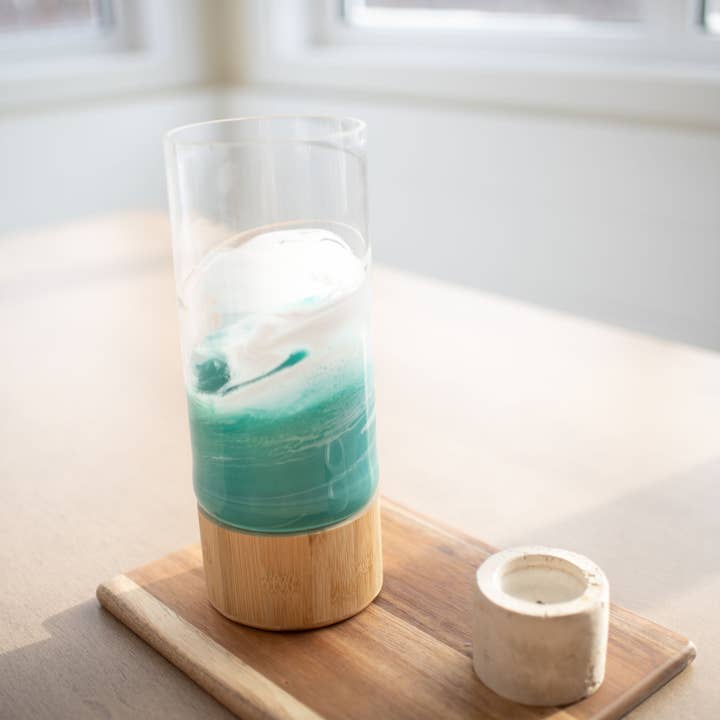 Lynn & Liana Designs - Wholesale Vase - NEW!!! Resin Accented Vase with Bamboo Base (NO TARIFFS)24