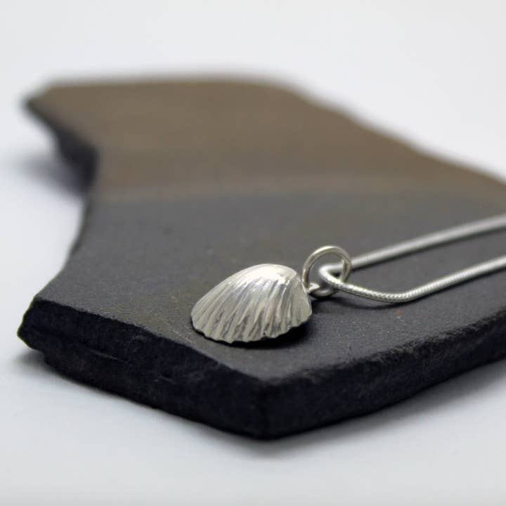 Plataica - Wholesale Pendant/Charm Necklace - 925 silver pendant shell of the Camino de Santiago1