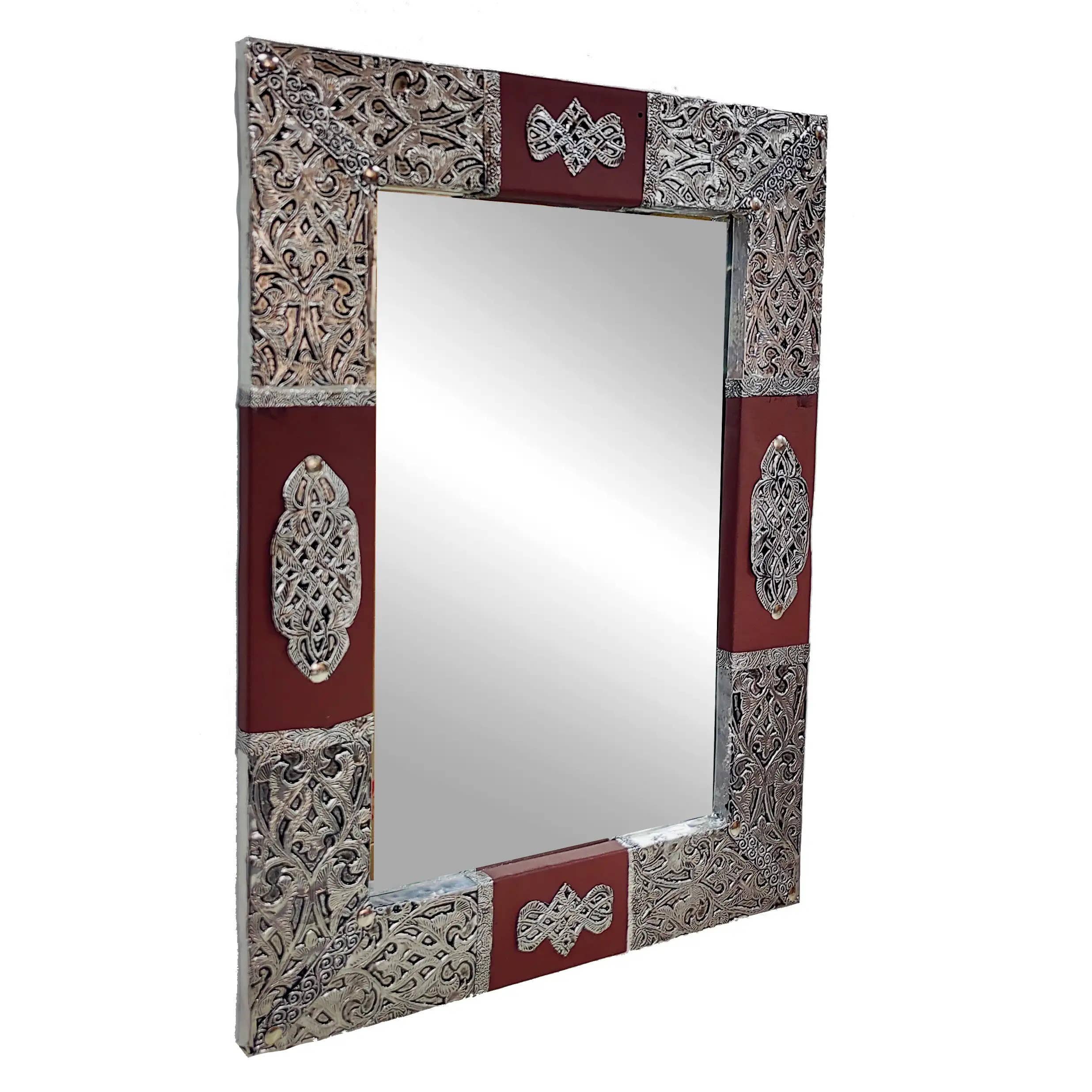 Etnico del Mondo – Großhandel Wandspiegel – Marokkanischer Ethno-Spiegel aus Holz und Metall 53x40 cm1