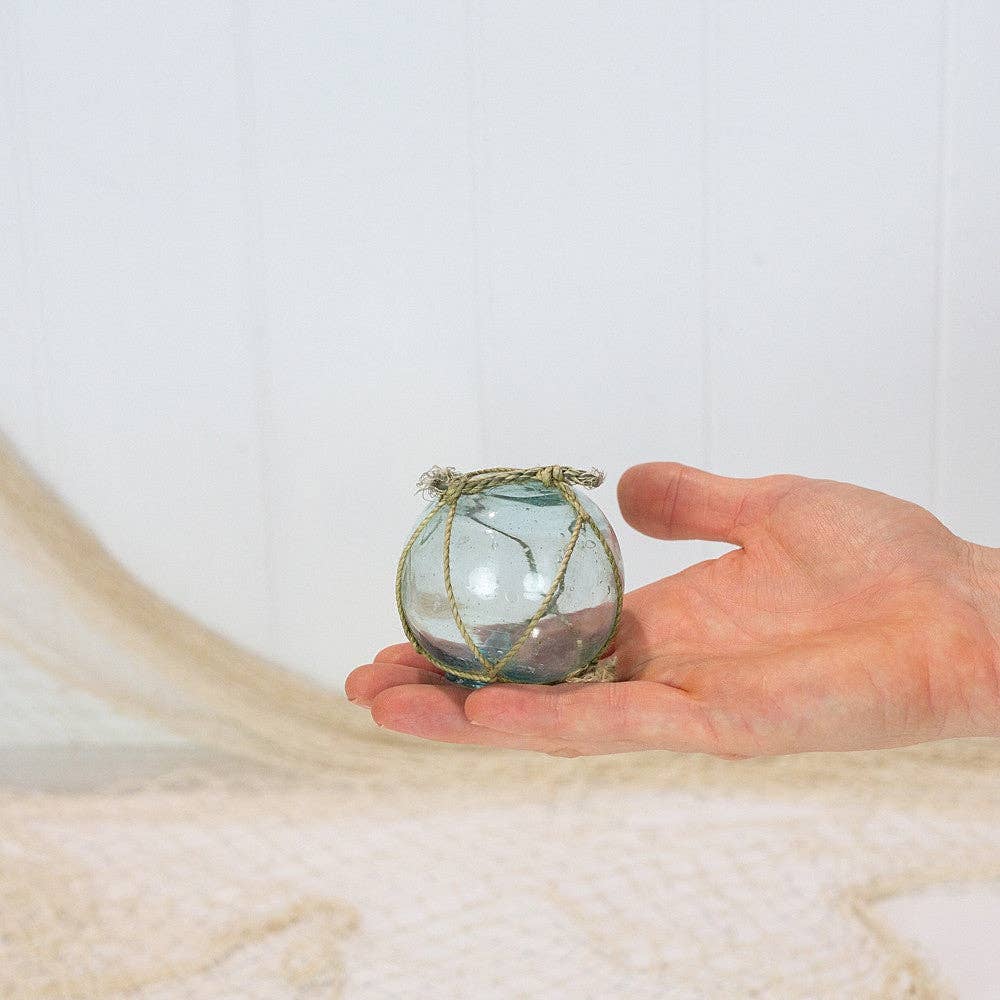 Coast Imports - Wholesale Decorative Tabletop Object - 5 x Glass Floats (s) with Net7