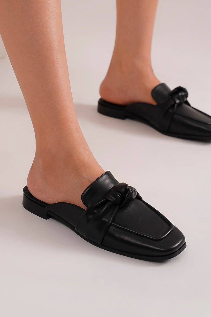 BEAST FASHION - Wholesale Mules - Women's - SHEENA-07 Knot Detail Mules10