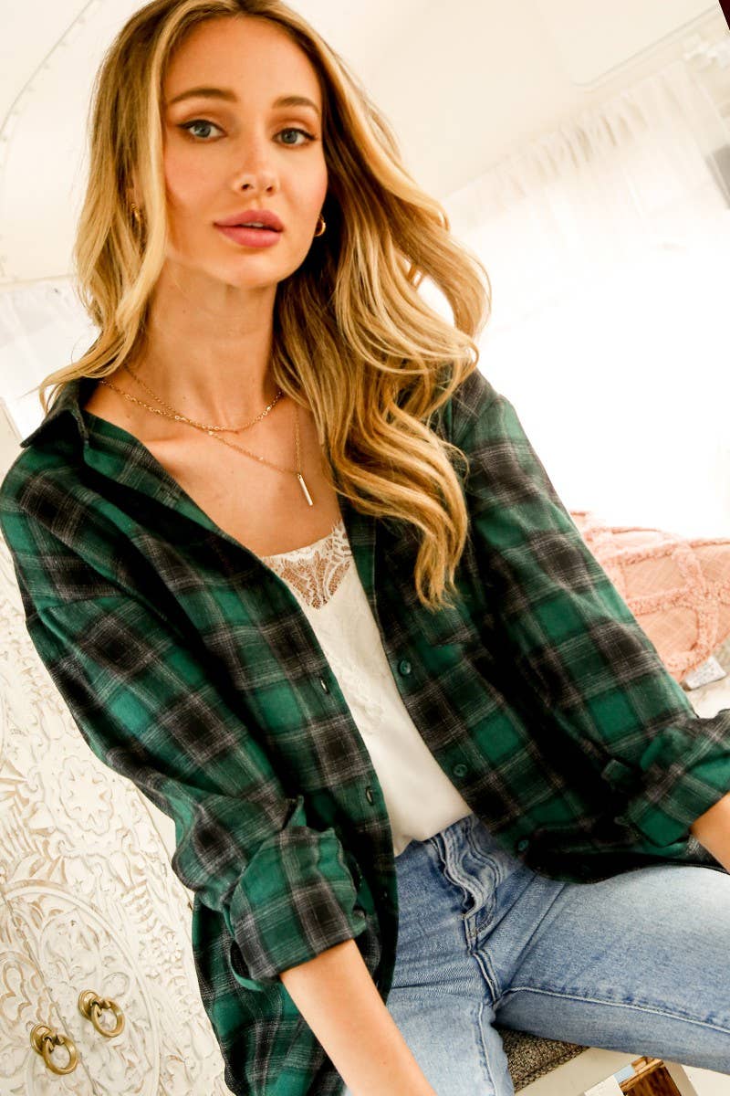 Vine & Love – wholesale Buttoned-down shirt – Women's – Checker Yarn Dye Plaid Print Shirt Top VT6045520