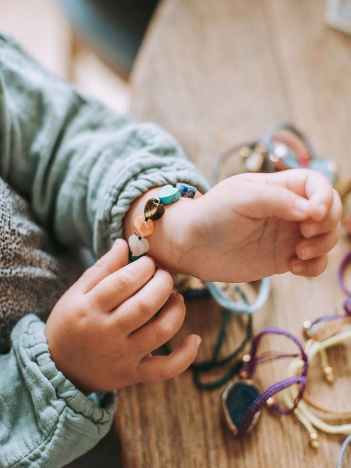 Bert Bracelet Hearts Gemstone Natural KIDS for wholesale by Bert Sieraden