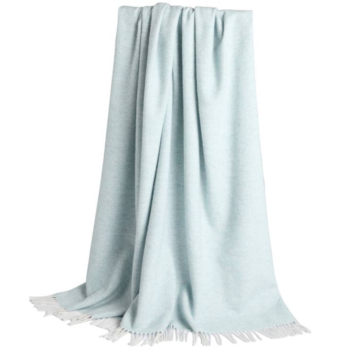 Plaid en laine d'agneau Foxford Killybegs pour la vente par FOXFORD