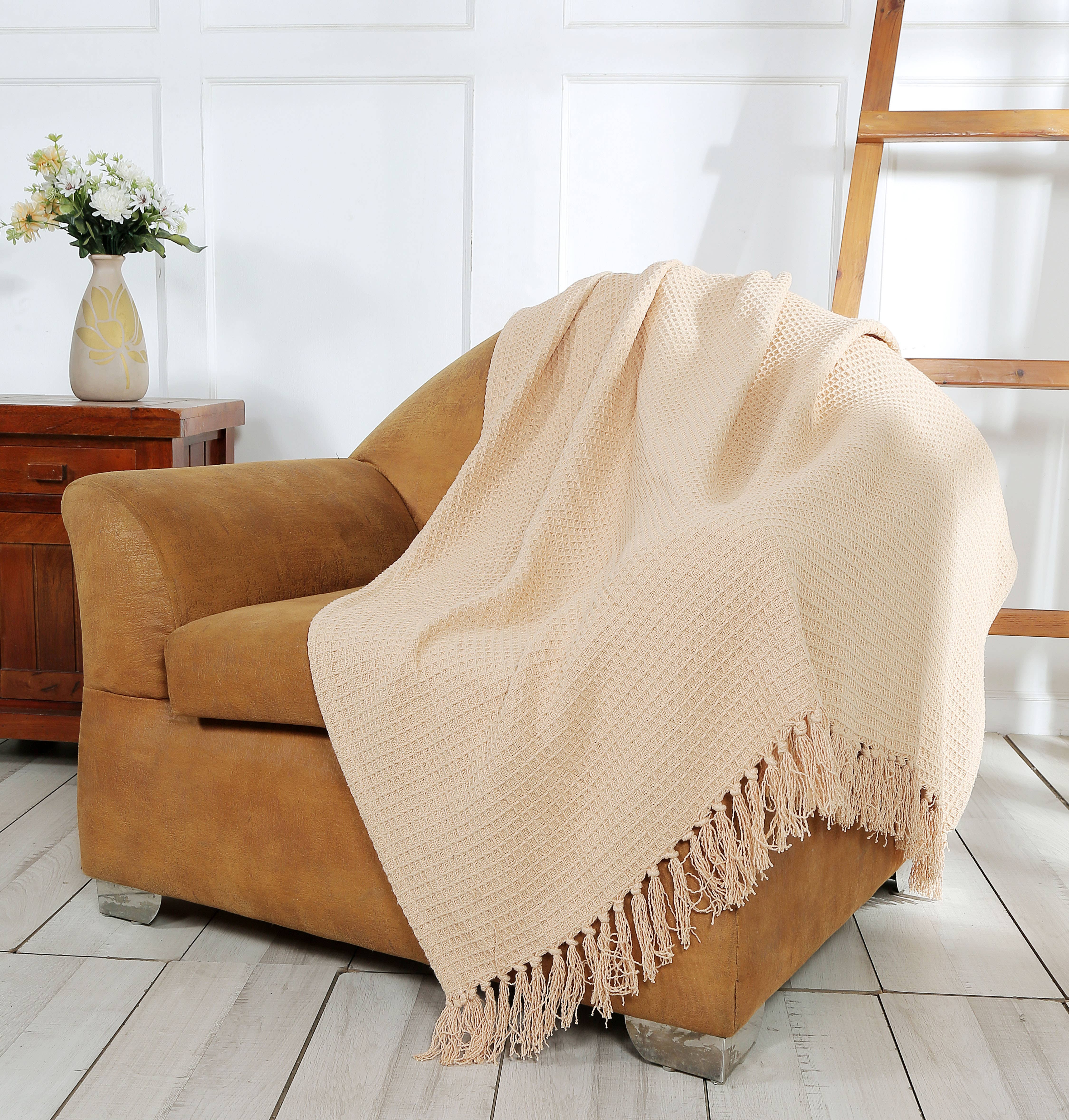 COZY HOMES COLLECTION - Wholesale Throw Blanket - Soft Cotton Waffle Weave Throw Blanket 70"x50" with Fringes2