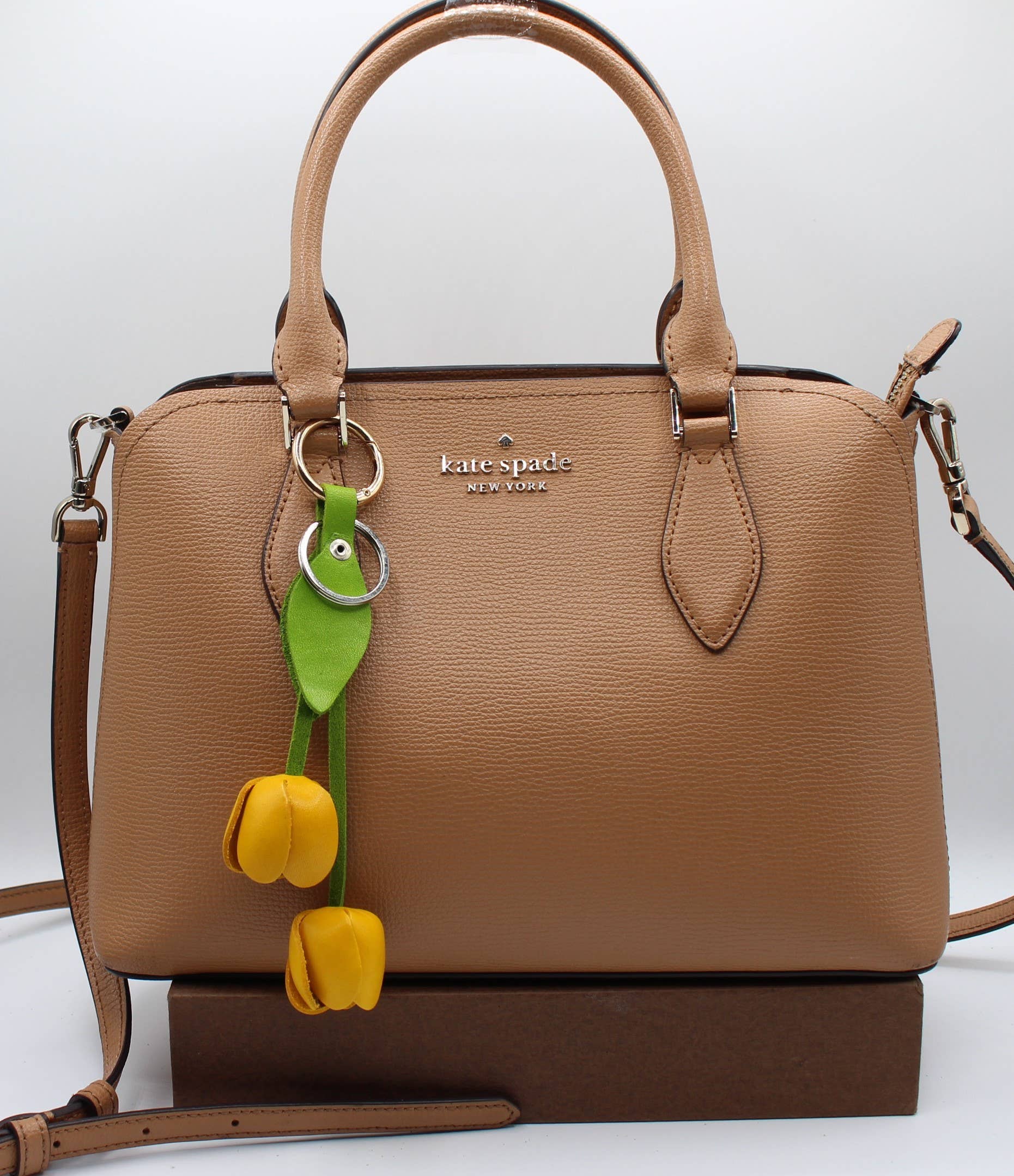 Sunflower Handmade leather inc – Engroshandel Nøglering - Dame – læder tulipan nøglering pung charm taske taske tilbehør8