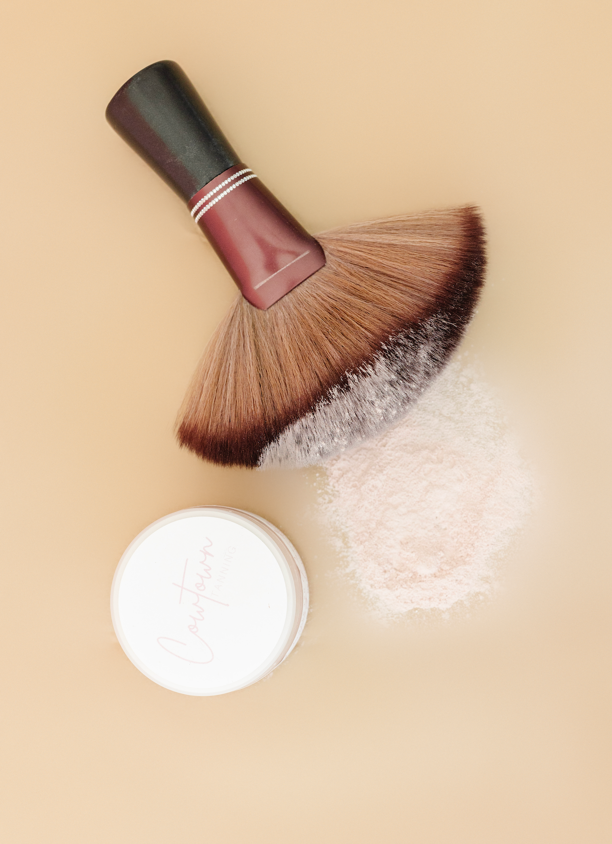 Bronze Body® Collection - Wholesale Self-Tanner - Sunless Tan Drying Powder1