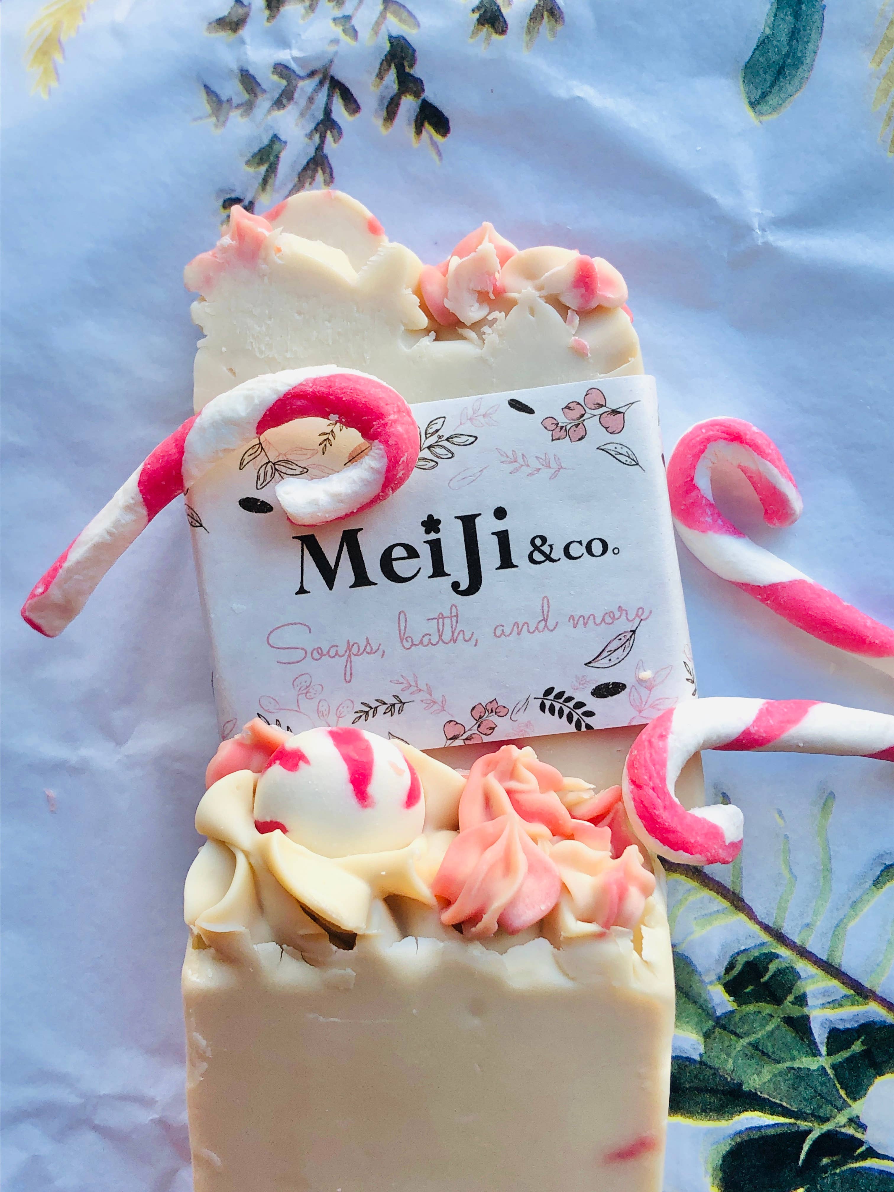 MeiJi & co. - Wholesale Bar Soap - Christmas Artisan Soap Bar – Classic Peppermint Candy6
